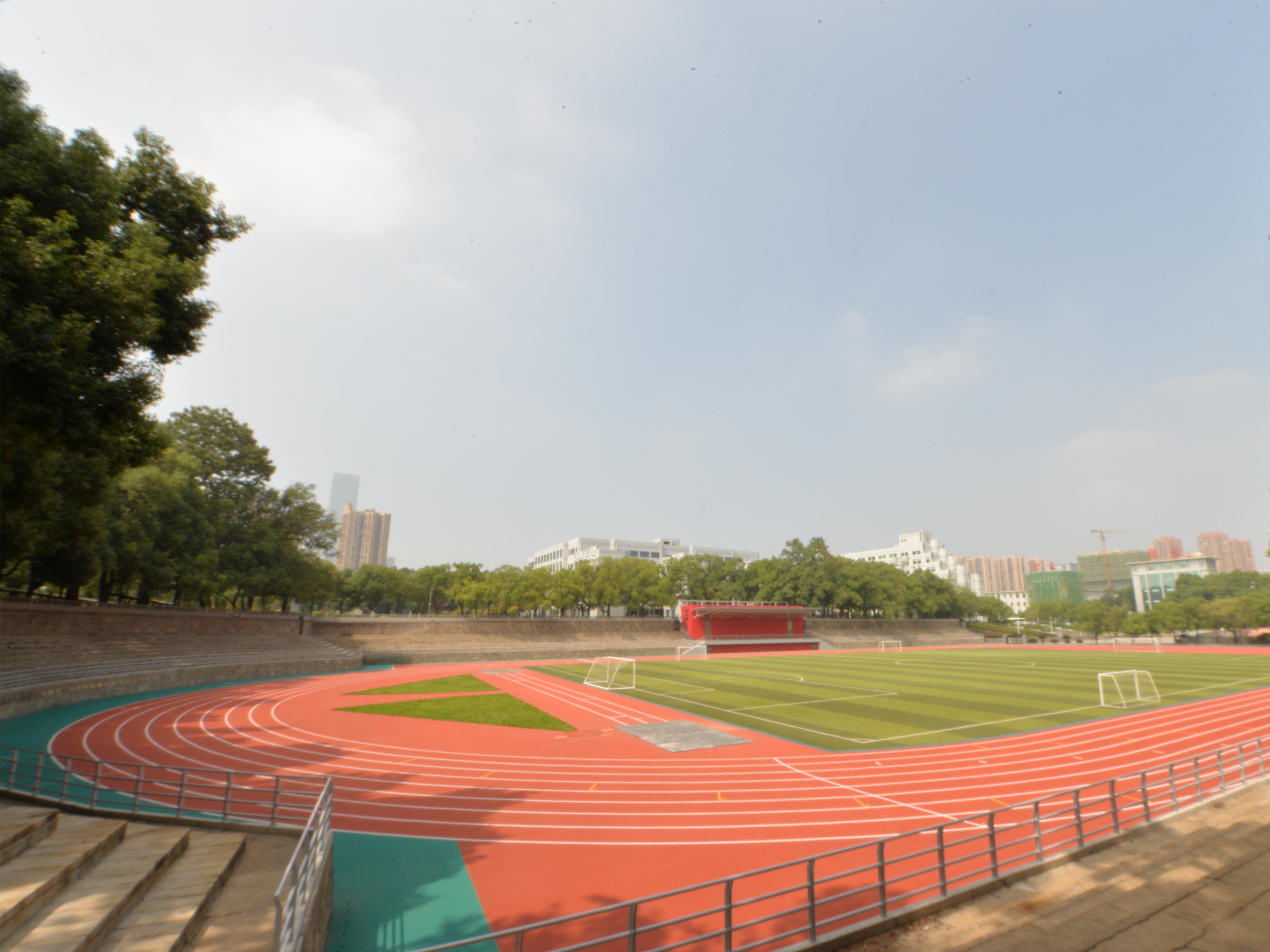 国立国防技術大学、湖南省長沙市